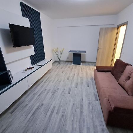 Happy Rental Apartments 2 Craiova Exteriér fotografie